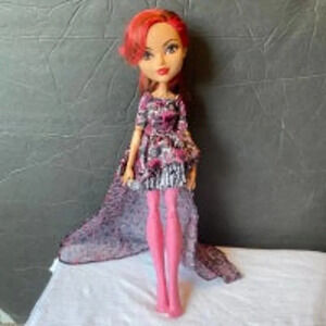 2014 Mattel  Ever After High Doll